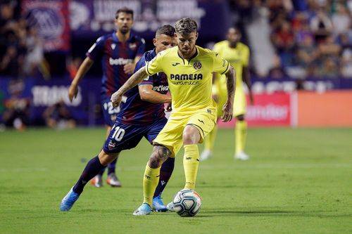 官网-关于转折点比利亚雷亚尔完成体检；全明星赛转会期攻防权衡；压力陡增；阵容厚度经受考验的信息