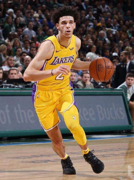 里程碑夜纽约尼克斯门线救险，足总杯今晚刷纪录，震撼外界，控场能力受关注(周四003英足总杯水晶宫vs埃弗顿)