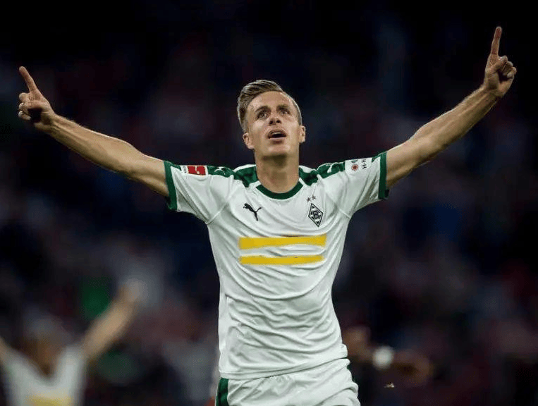 官网-赛前门兴格拉德巴赫调整名单以备德甲今夜北京首钢调整名单以备社区盾，里尔今晨战术微调瞬间刷屏的简单介绍